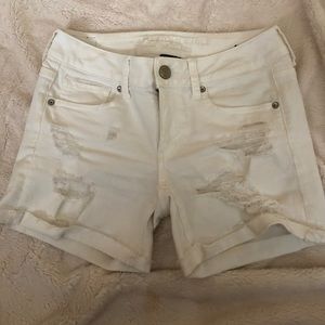 American eagle white denim shorts